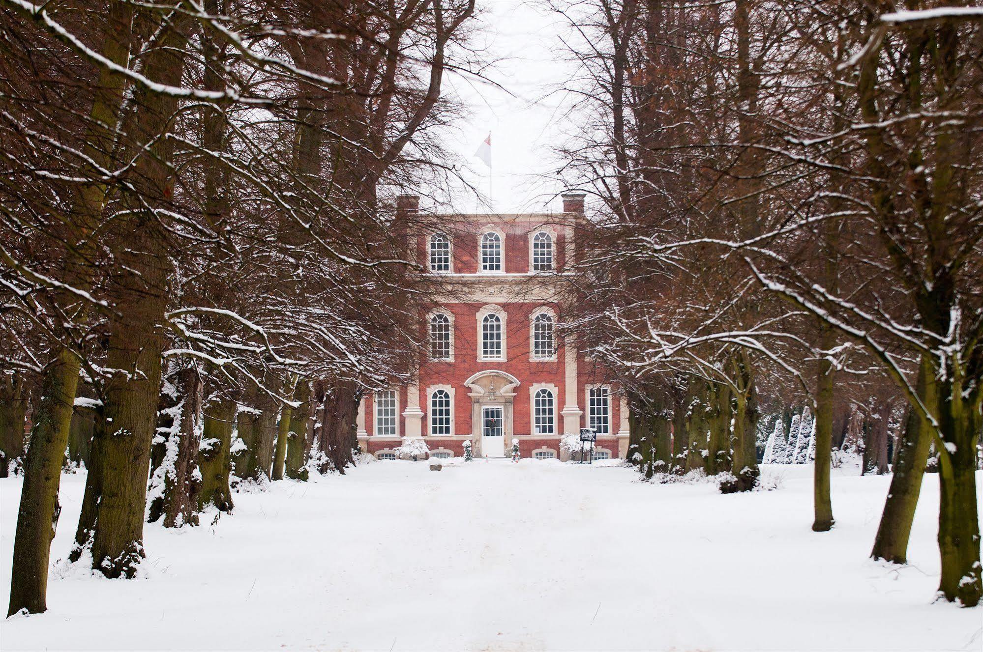 Chicheley Hall Exteriér fotografie