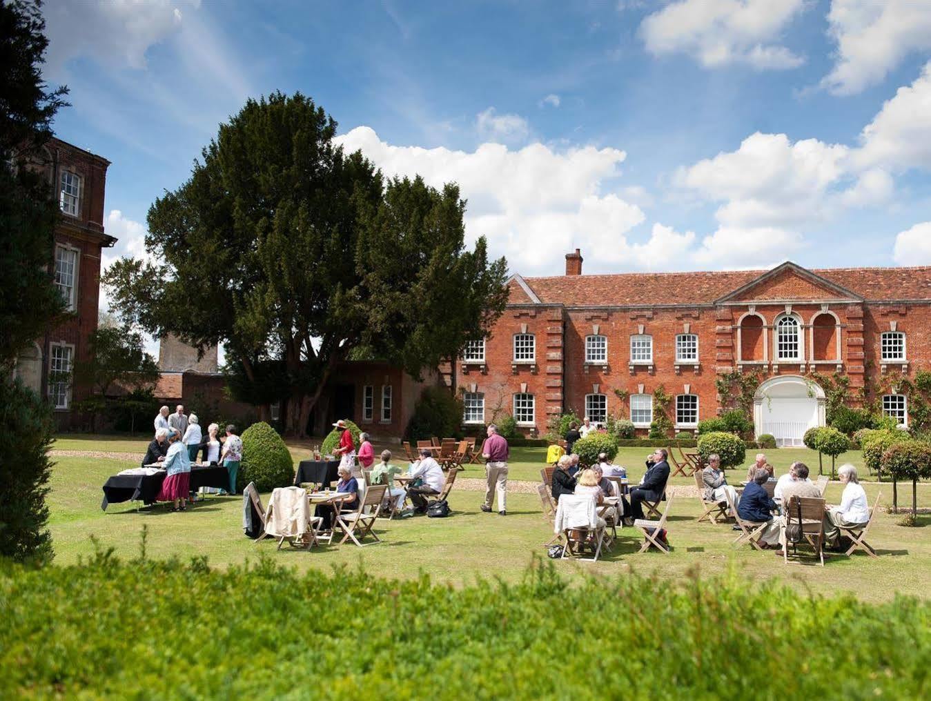 Chicheley Hall Exteriér fotografie