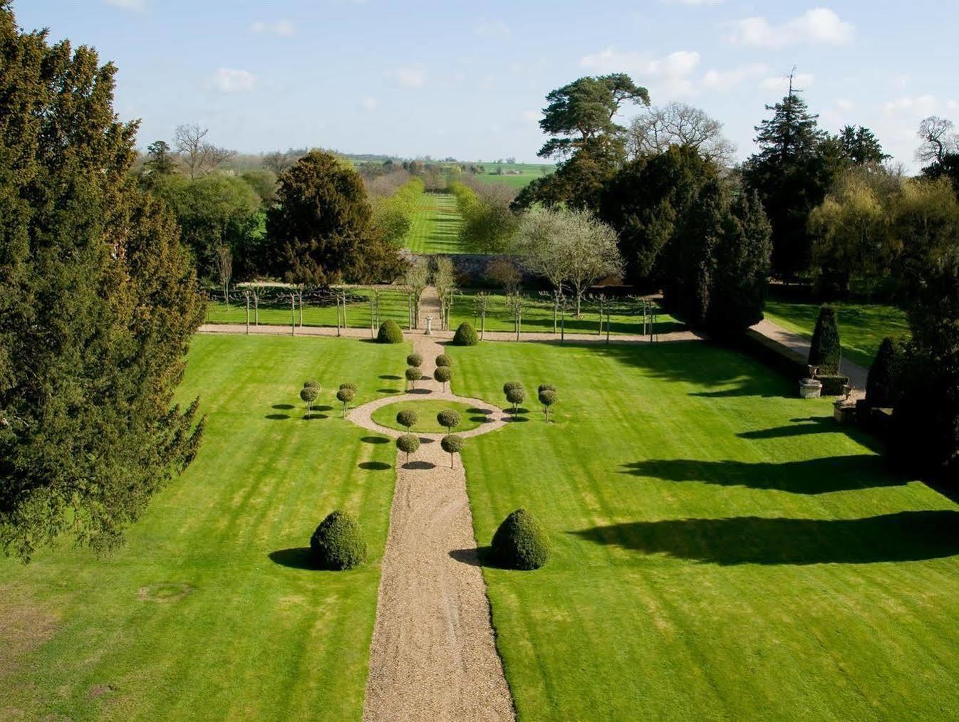 Chicheley Hall Exteriér fotografie