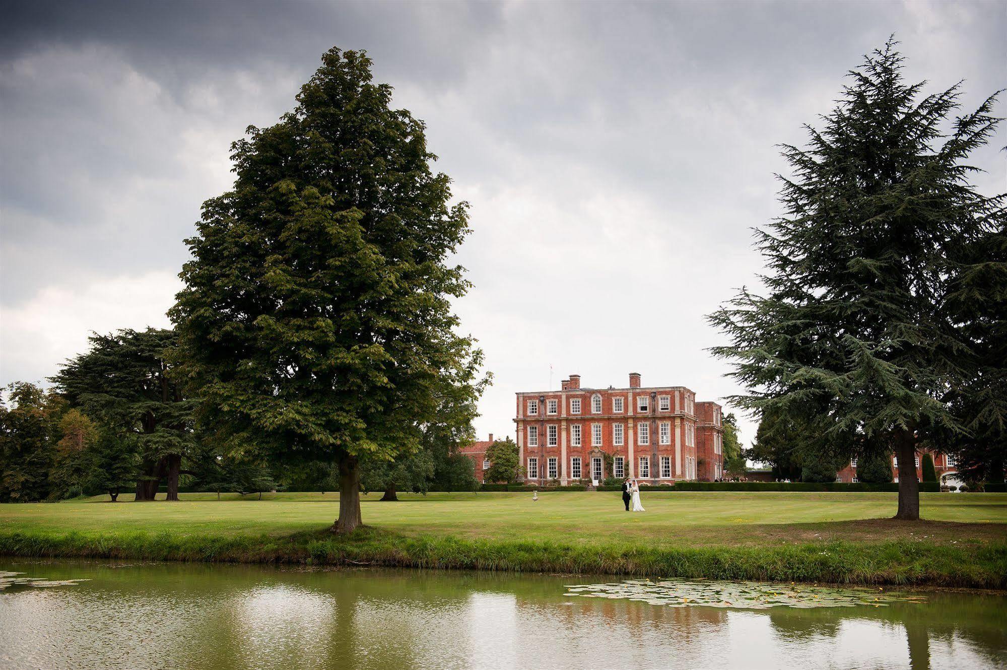 Chicheley Hall Exteriér fotografie