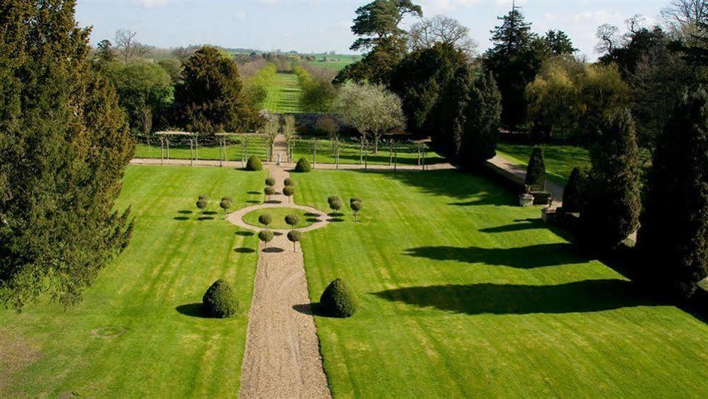 Chicheley Hall Exteriér fotografie
